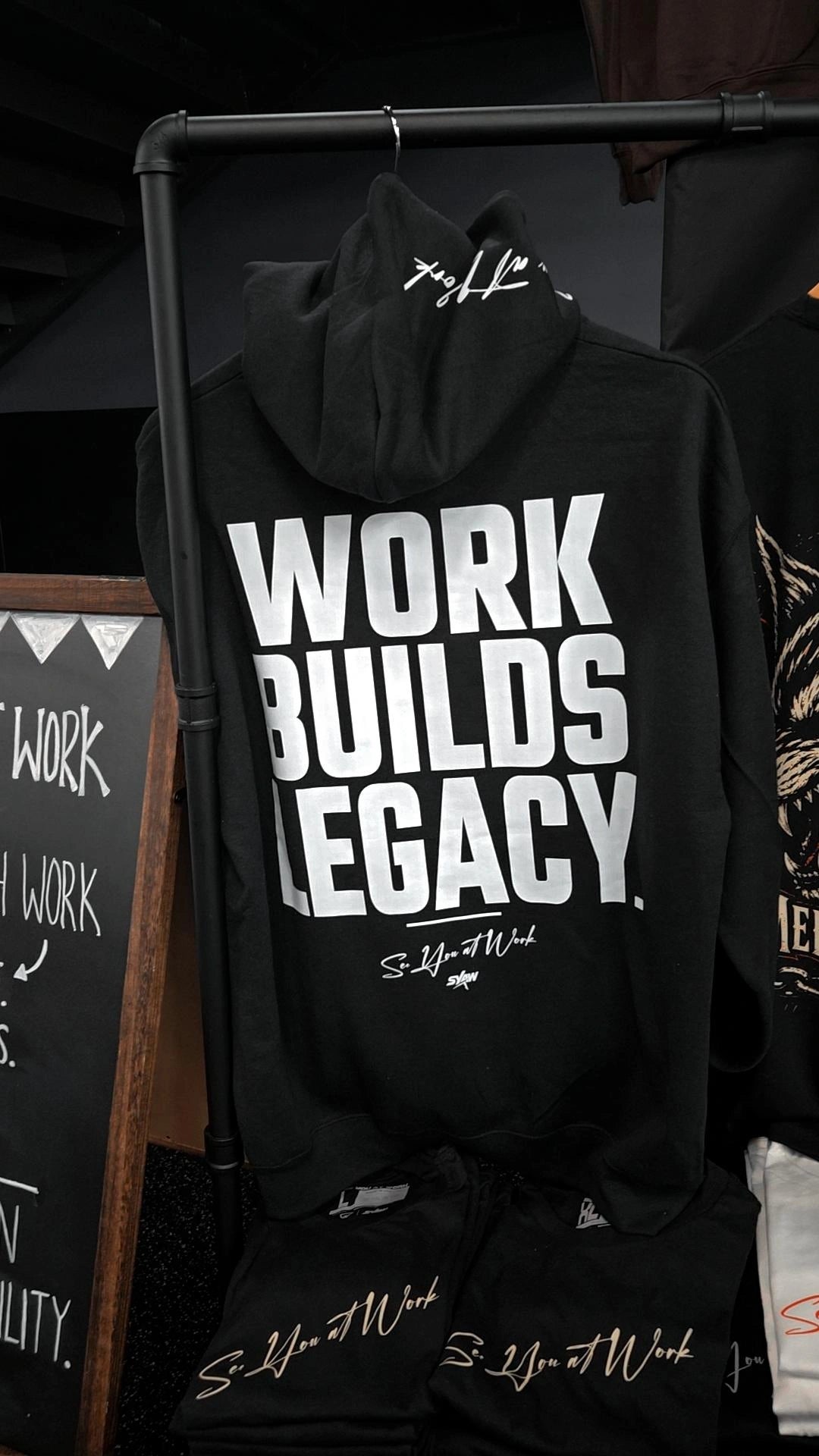 SYAW "Signature Hoodie" Black (S-4XL)